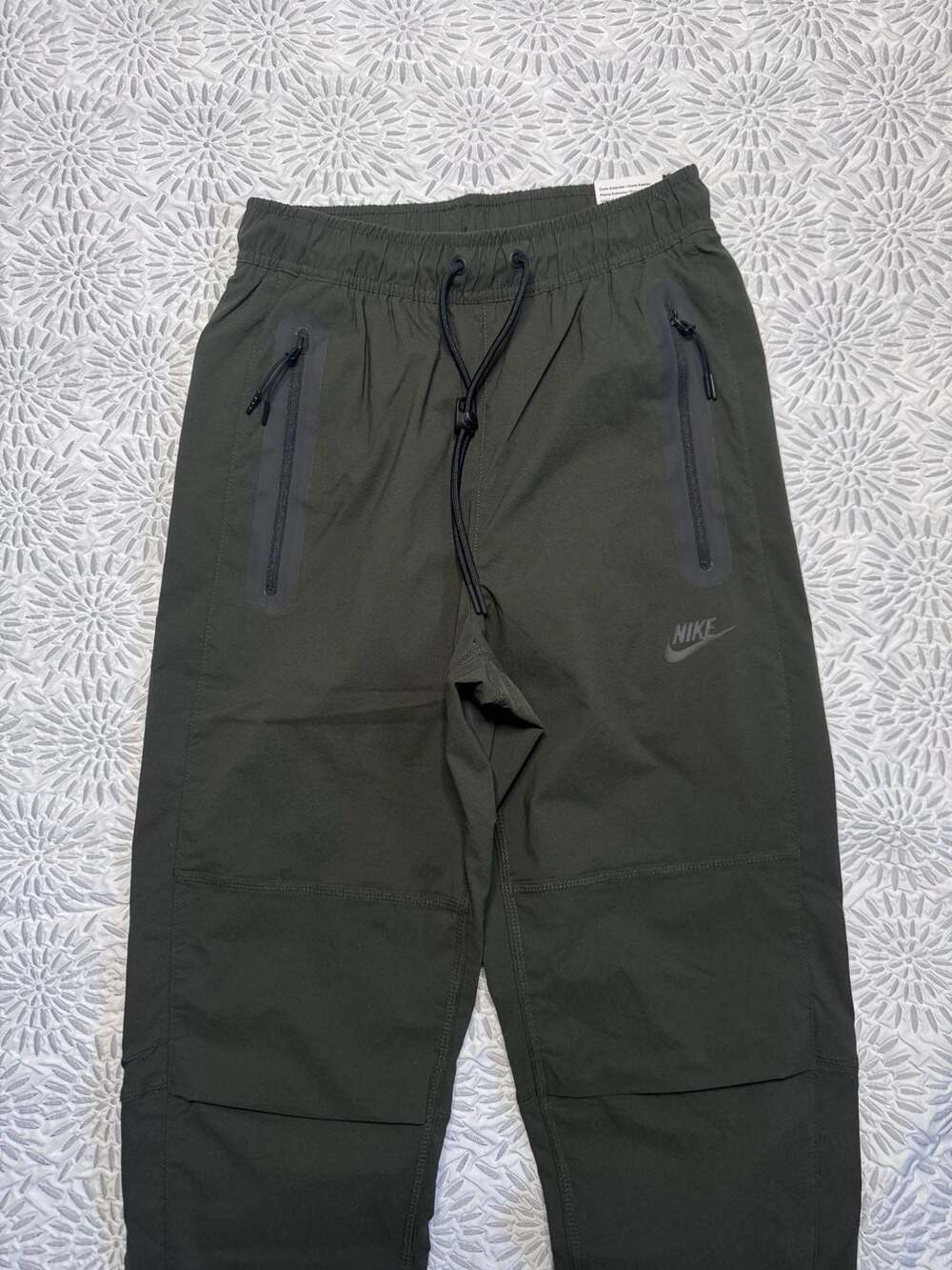 Nike Tech Woven Pants Olive Sequoia Green HM8241-355 Men's Size XS